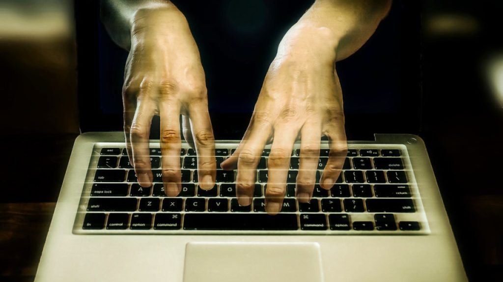 Phần mềm diệt virus trả phí có cần thiết với người dùng cá nhân